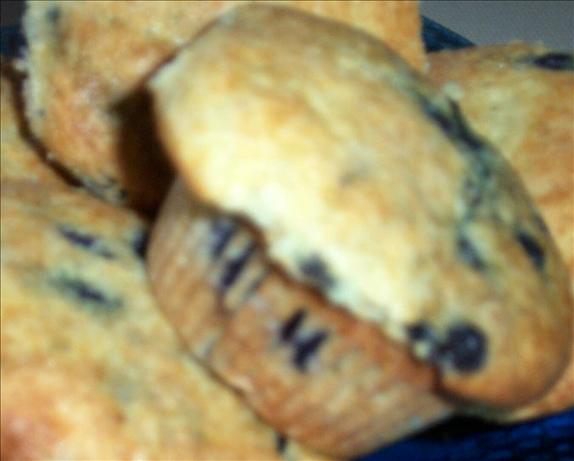 Blueberry Coffee Cake Muffins. Photo by Baby Kato