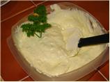 Garlic Mayonnaise Dip. Photo by packeyes