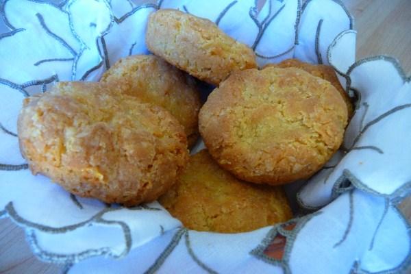 Almond/Cheese Rounds-Low Carb. Photo by Tea Jenny