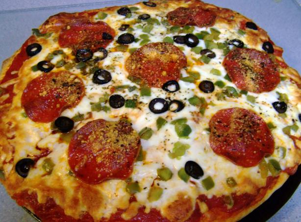 The Best Deep Dish Pizza Pie. Photo by HotPepperRosemaryJelly