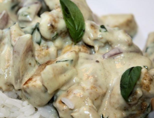 Basil Chicken in Coconut Curry Sauce. Photo by **Jubes**