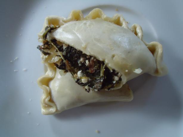Spinach Empanadas. Photo by foxhound28