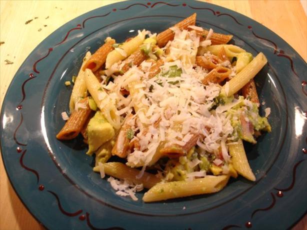 Avocado Basil Pasta. Photo by Carianne