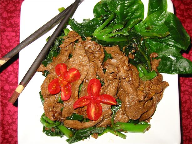 Gai Lan (Chinese Broccoli) and Beef. Photo by shimmerchk