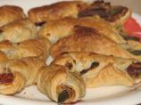 Asparagus Tip & Prosciutto Puffs. Photo by Luschka