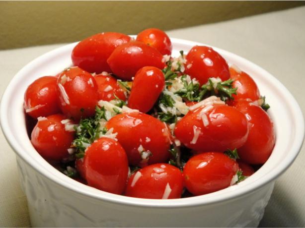 Tomatoes a la Fred. Photo by Debbwl