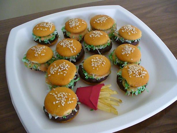 Cheeseburger in Paradise Cookies. Photo by brenhenwi