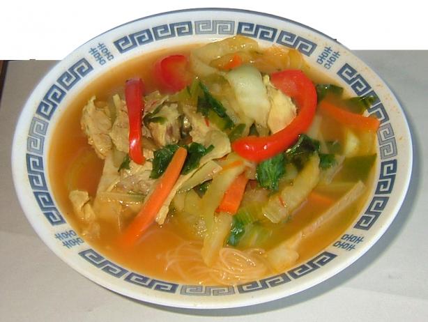 Chicken Thukpa. Photo by mianbao