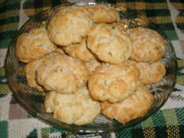 Cheddar & Chive Biscuits. Photo by Tisme