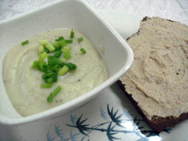Comforting Cauliflower Soup. Photo by Enjolinfam