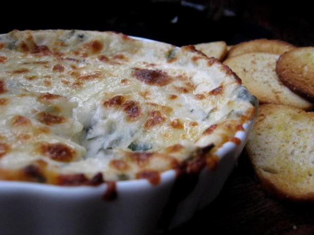 Roasted Garlic Asiago Dip. Photo by ms_bold