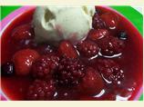 Rote Gr&uuml;tze German Mixed Berry Pudding