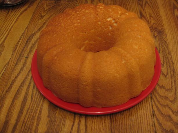 Amanda's Cheese Pound Cake. Photo by billiemarie