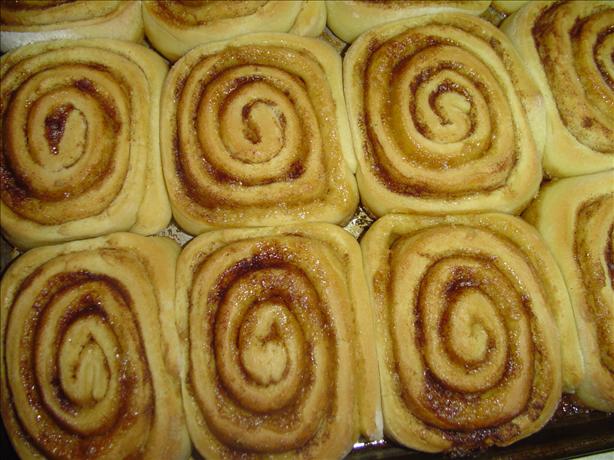 Cinnamon Rolls Using Cake Mix!. Photo by smoke alarm jr