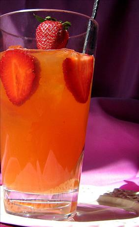 Spiced Strawberry Lemonade Tea. Photo by Annacia