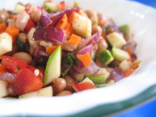 Black-Eyed Peas Salad. Photo by superblondieno2