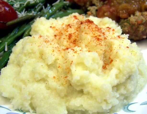 Creamy Mashed Cauliflower. Photo by PaulaG
