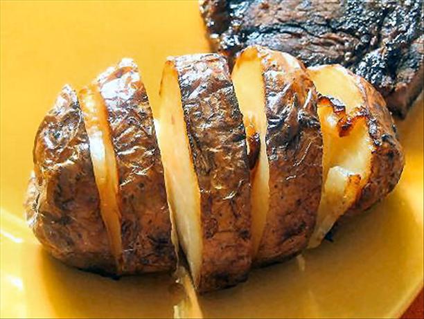 Easy Foil Bbq Potatoes. Photo by diner524