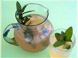 Fresh Mint and Ginger Lemonade