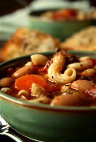 Crock Pot Pasta E Fagioli. Photo by GaylaJ