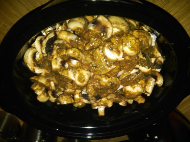 Whole Crock Pot Chicken. Photo by krazegurl_ds