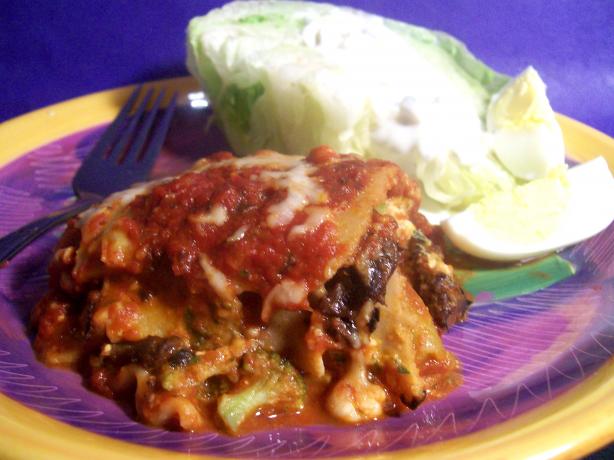 Portabella Mushroom With Spinach and Feta Lasagna (Vegetarian). Photo by Sharon123