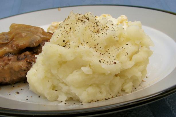 Refrigerator Potatoes (Make-Ahead Mashed Potatoes). Photo by lazyme