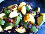 Zucchini With Sun-Dried Tomatoes
