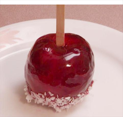 Candied Apples Topped With Coconut. Photo by Rita~