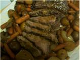 Crock Pot Roast Beef With Mushroom and Sun-Dried Tomato Gravy