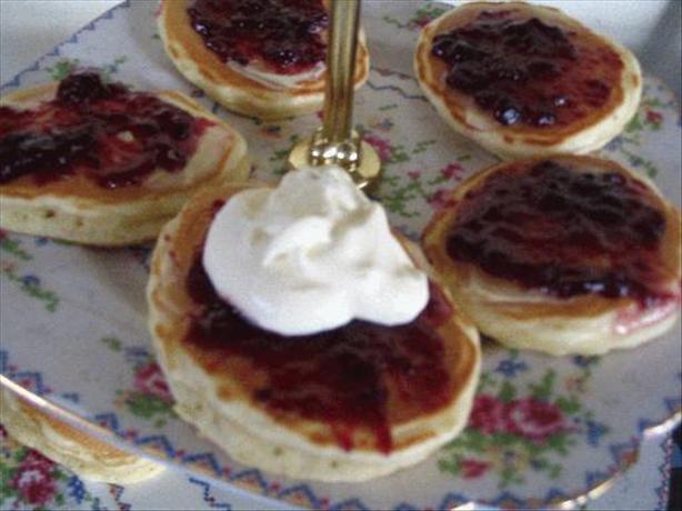 Mums 'scotch' Pancakes. Photo by Evie*