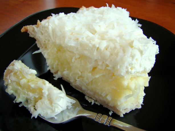 Coconut Cream Pie. Photo by Marg (CaymanDesigns)