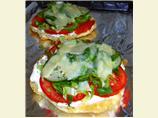 Summer Veggie Pizza Buns