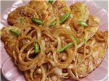 Veal Scallops in a Creamy Paprika Onion Sauce