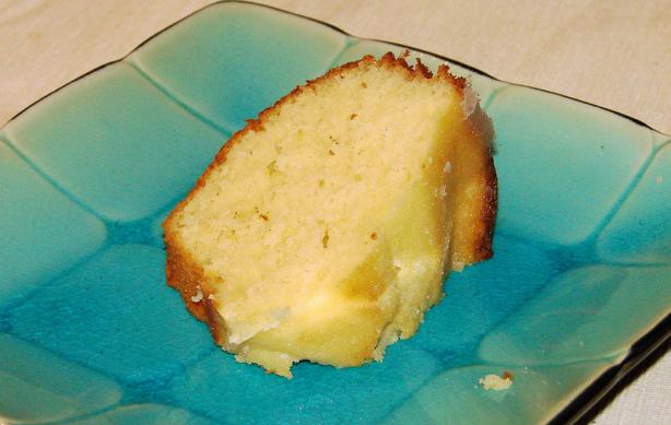 Lemon Cream Cake. Photo by Boomette