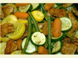 Citrus Chicken With Vegetables. Photo by Claudia Dawn