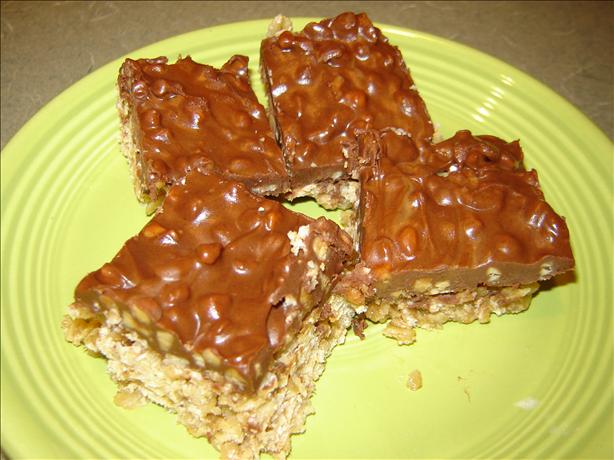 Microwave Buckaroo Bars (chocolate, Peanut Butter & Oatmeal). Photo by MA HIKER
