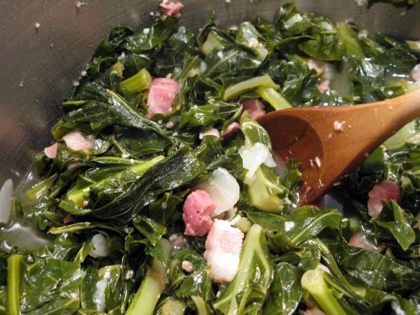 Collard Greens - It's Good for You!. Photo by Rhondapalooza