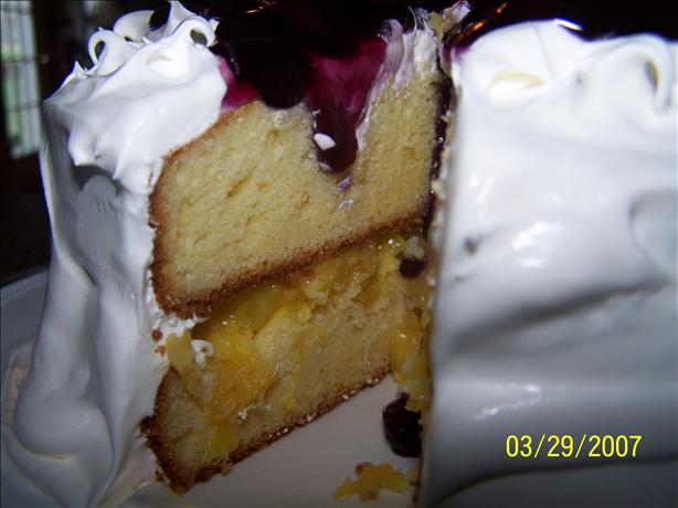 Sour Cream Yellow Cake. Photo by ChamoritaMomma