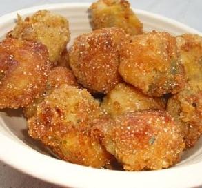 Fried Macaroni and Cheese Balls